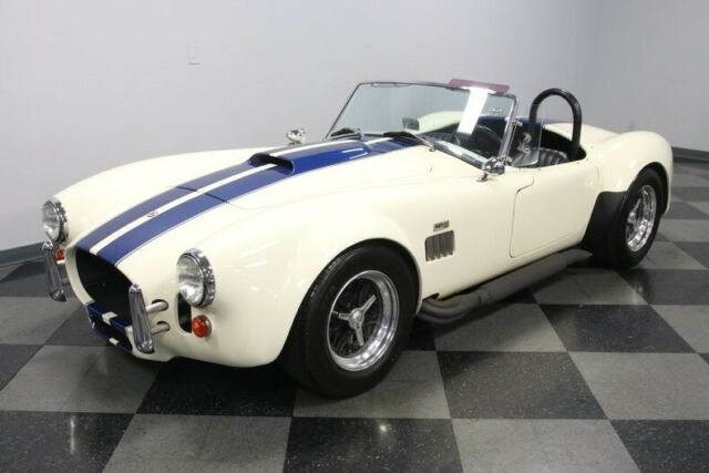 Shelby Cobra 1967 image number 29