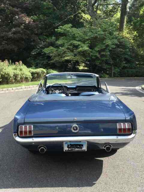 Ford Mustang 1965 image number 3