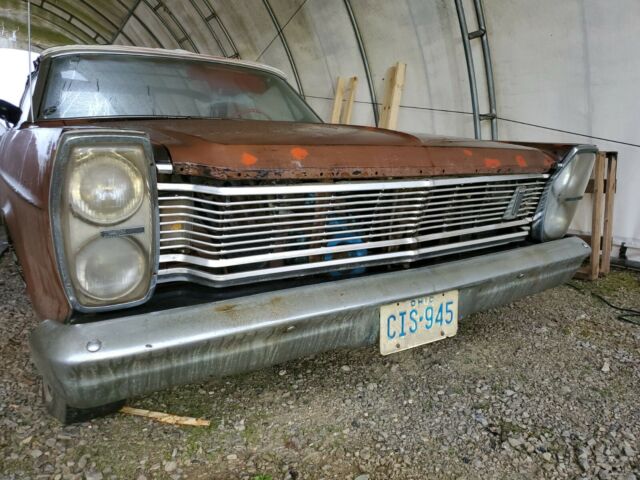 Ford Galaxie 500 1965 image number 4