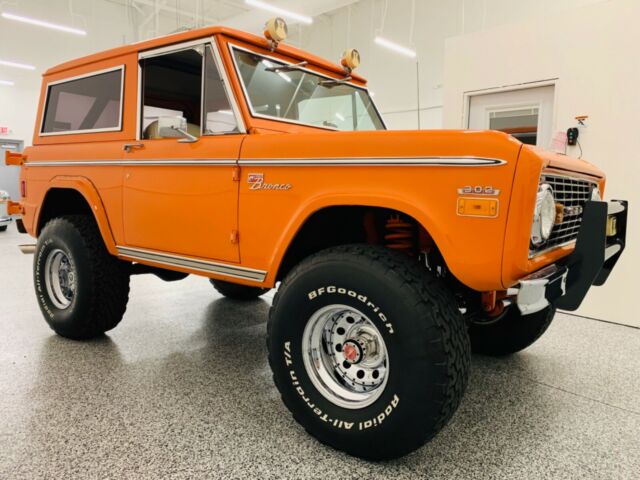 Ford Bronco 1977 image number 10