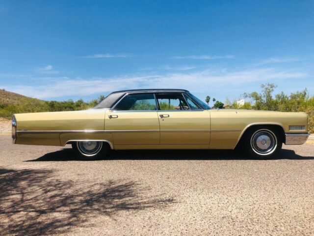 Cadillac DeVille 1966 image number 1