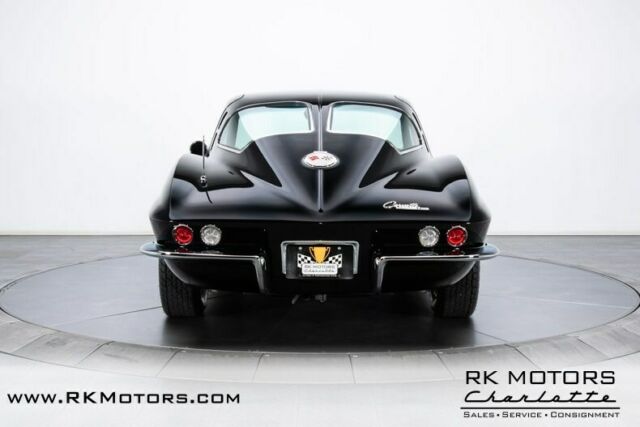 Chevrolet Corvette 1963 image number 21