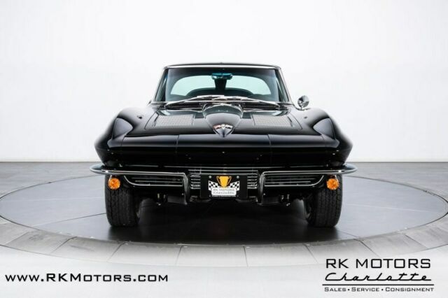 Chevrolet Corvette 1963 image number 35