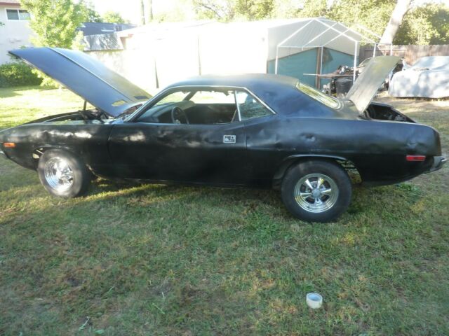 Plymouth Barracuda 1973 image number 35