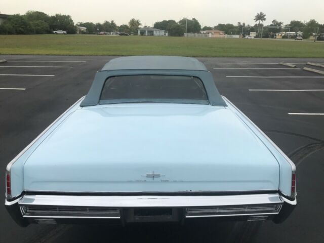 Lincoln Continental 1966 image number 1