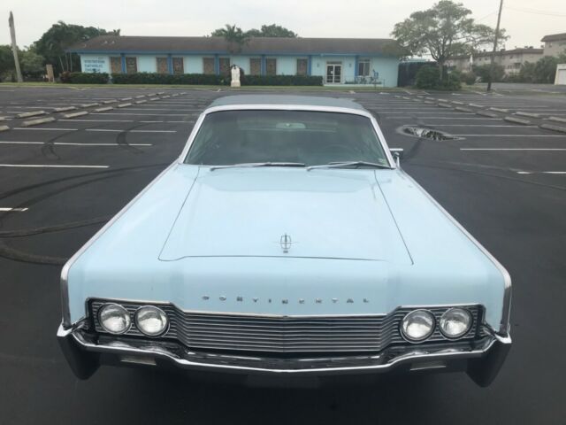 Lincoln Continental 1966 image number 28