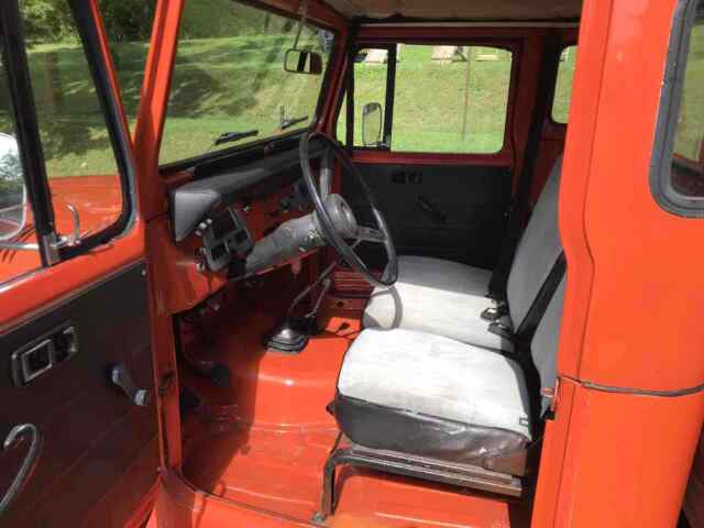 Toyota FJ45 land cruiser 1977 image number 12