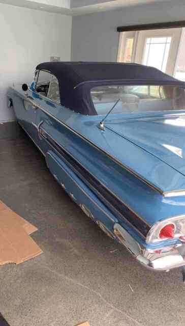 Chevrolet Impala 1960 image number 1