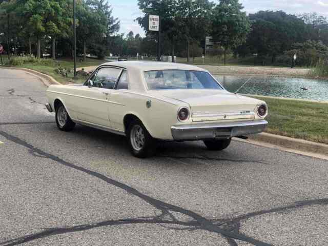 Ford Falcon 1966 image number 17