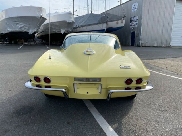 Chevrolet Corvette 1967 image number 8