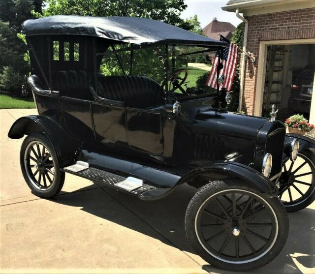 Ford Model T 1919 image number 1