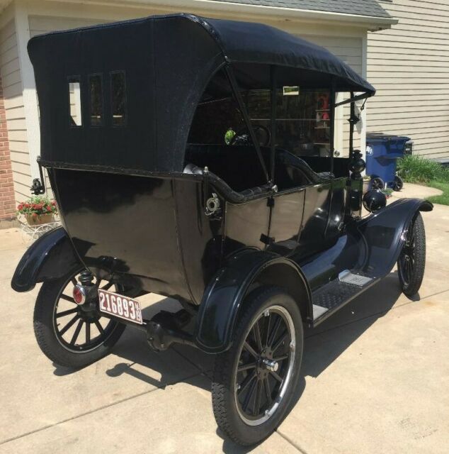 Ford Model T 1919 image number 18