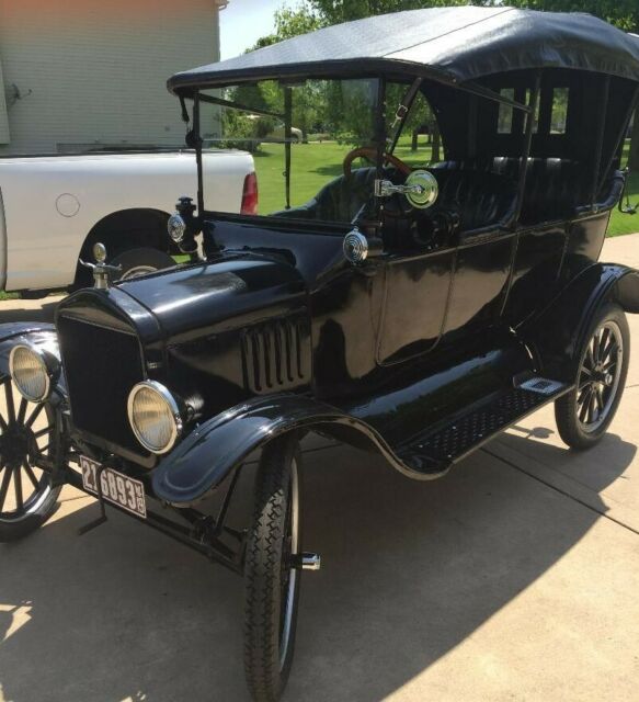 Ford Model T 1919 image number 20