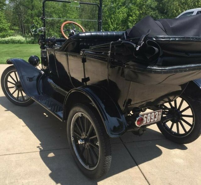 Ford Model T 1919 image number 21