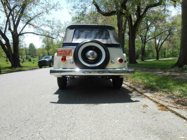 Willys Jeepster 1949 image number 15