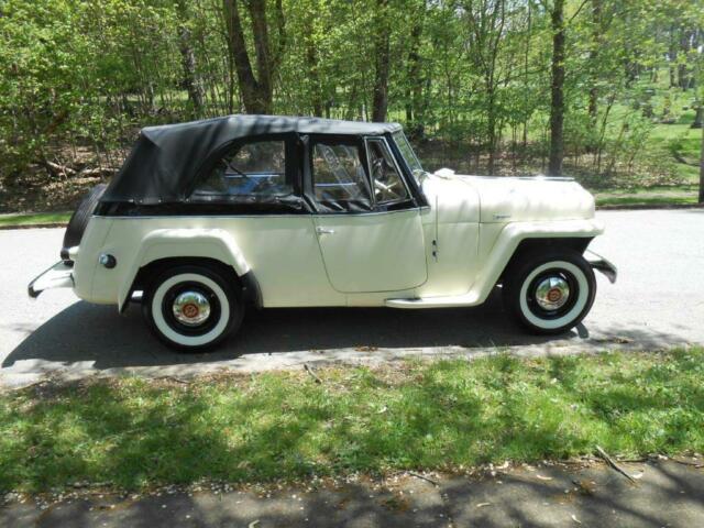 Willys Jeepster 1949 image number 18