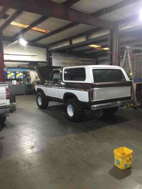 Ford Bronco 1979 image number 1