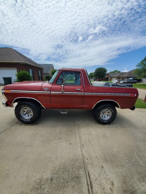 Ford Bronco 1979 image number 26