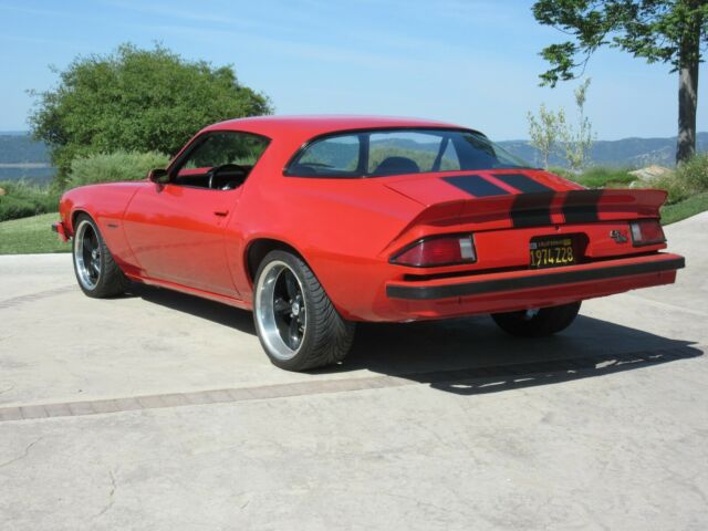 Chevrolet Camaro 1975 image number 31