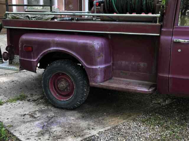 GMC K2500 1970 image number 4