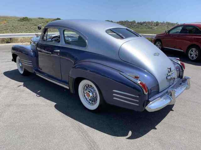 Cadillac Custom 1941 image number 18