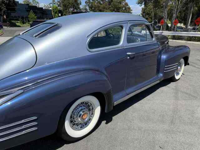 Cadillac Custom 1941 image number 22