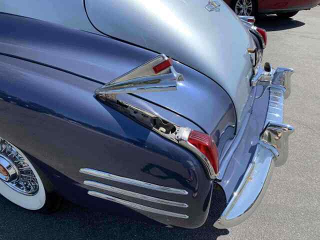 Cadillac Custom 1941 image number 23