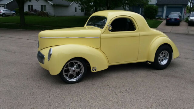 Willys Coupe 1941 image number 1