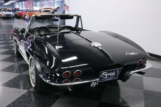 Chevrolet Corvette 1963 image number 10