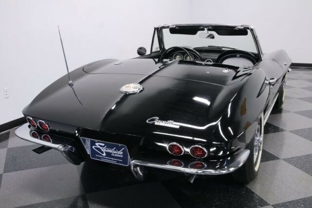 Chevrolet Corvette 1963 image number 12