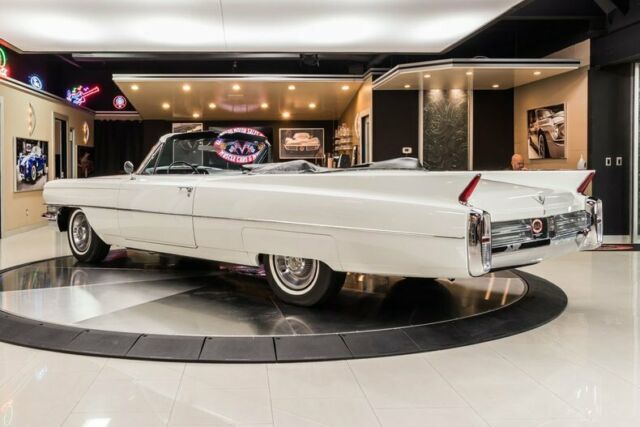 Cadillac DeVille 1963 image number 40