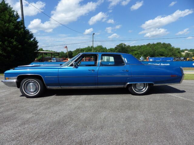 Cadillac Fleetwood 1972 image number 2