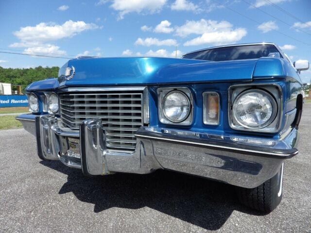 Cadillac Fleetwood 1972 image number 32