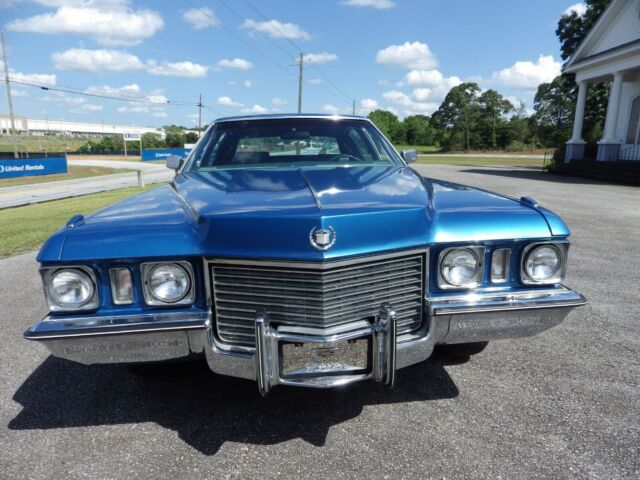 Cadillac Fleetwood 1972 image number 9