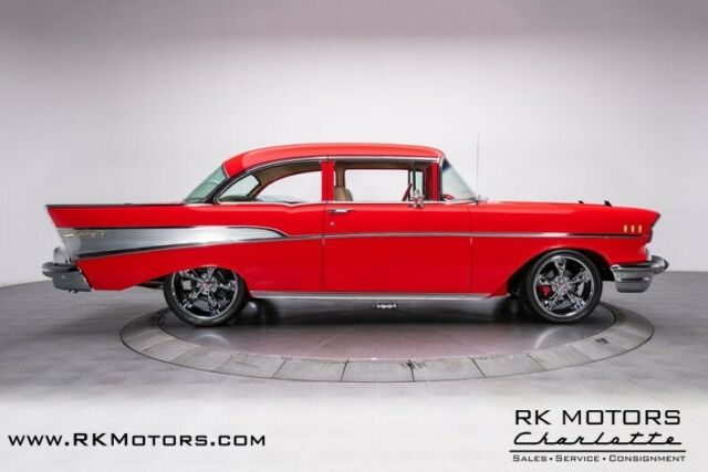 Chevrolet Bel Air/150/210 1957 image number 32