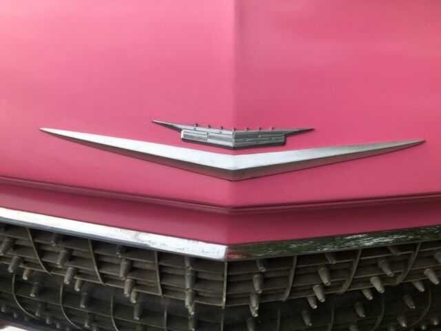 Cadillac DeVille 1960 image number 2