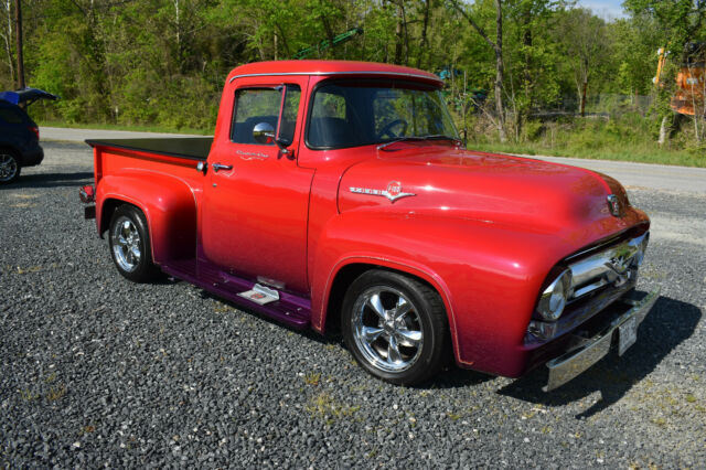 Ford F-100 1956 image number 1