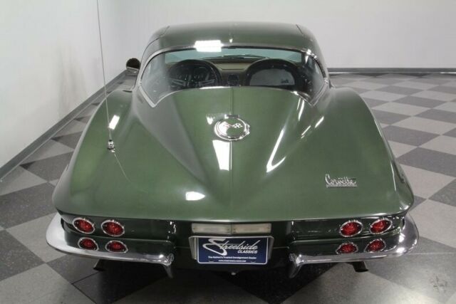 Chevrolet Corvette 1967 image number 11