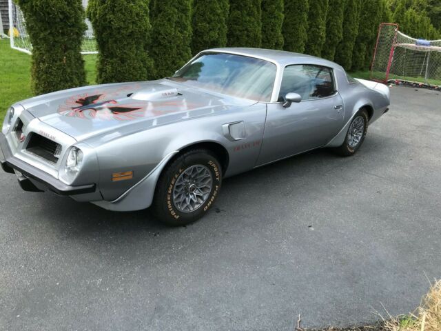 Pontiac Trans Am 1975 image number 26