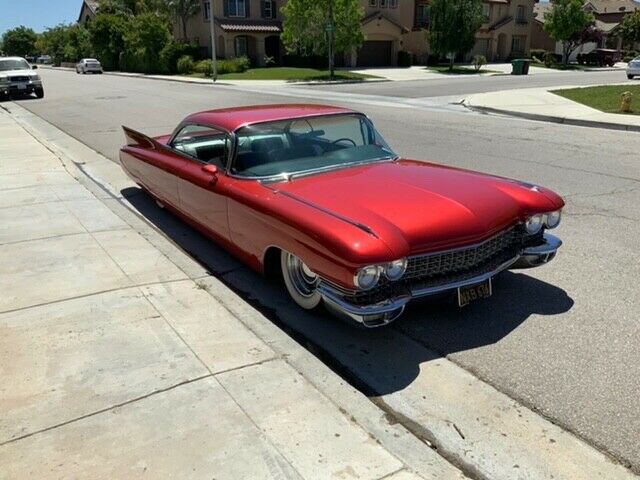 Cadillac DeVille 1960 image number 11