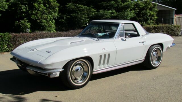 Chevrolet Corvette 1966 image number 5