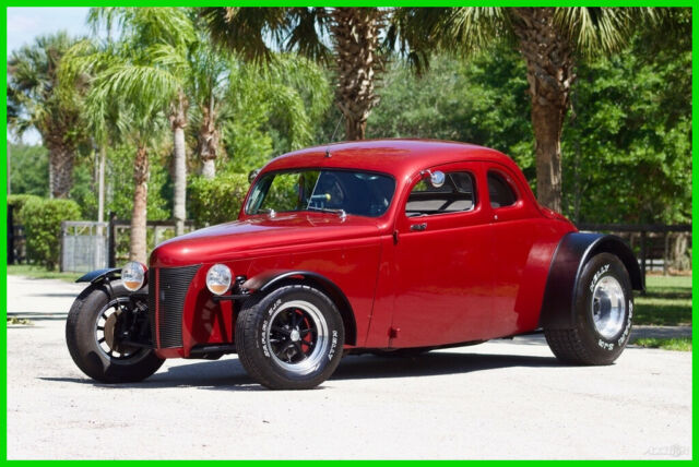 Ford Coupe Deluxe 1940 image number 0