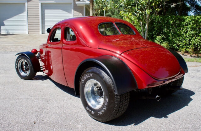 Ford Coupe Deluxe 1940 image number 27