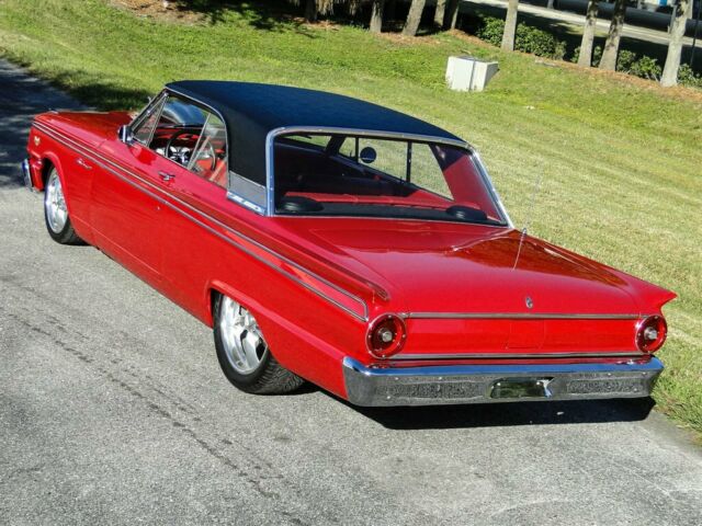 Ford Fairlane 1963 image number 19