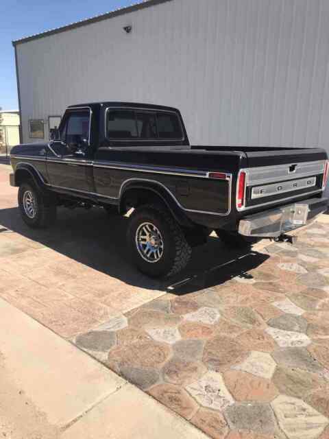 Ford F150 1979 image number 1