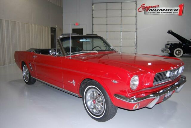 Ford Mustang 1966 image number 22