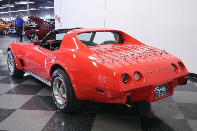 Chevrolet Corvette 1975 image number 33