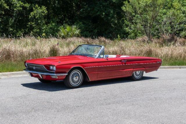 Ford Thunderbird Convertible 1966 image number 0