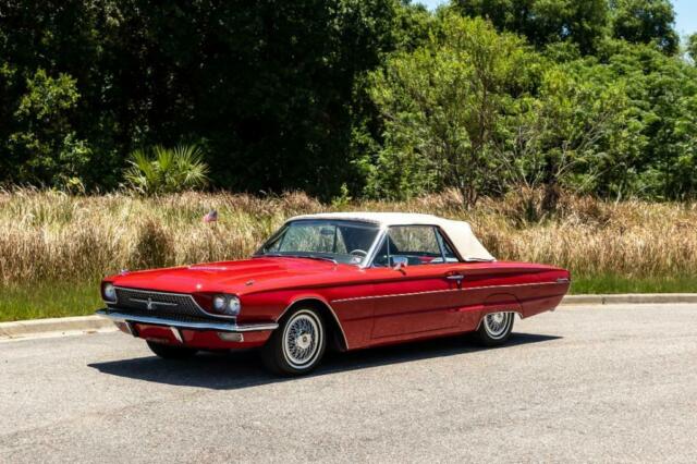 Ford Thunderbird Convertible 1966 image number 1