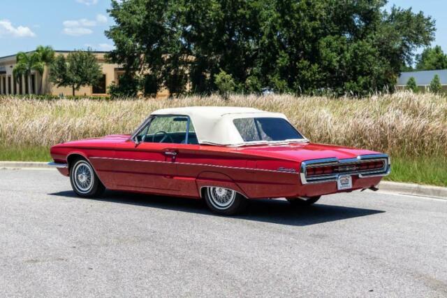 Ford Thunderbird Convertible 1966 image number 27